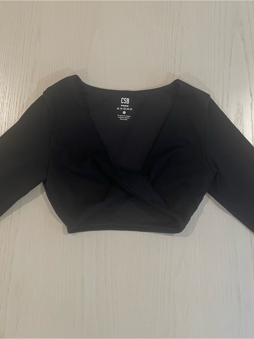 CSB Crop Shop Boutique Fade Sierra Long Sleeve Crop (Black) - XS - Picture 3 of 8